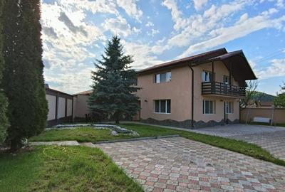 Casă individuală cu 4 camere cu Canalizare în Hărman - 1