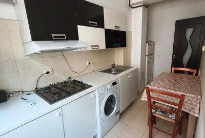 Garsonieră decomandată în Central - 7