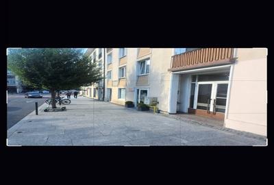 Spațiu comercial, de 22 mp, în Central