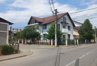 Casă cu 6 camere cu Teren 500 Mp în Vălenii de Munte - 2