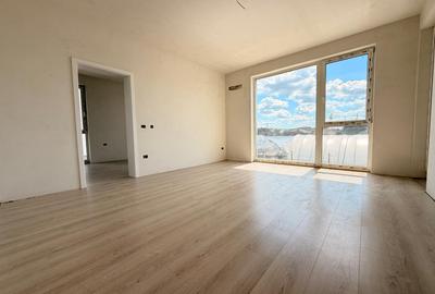 Apartament cu 2 camere decomandat în Freidorf