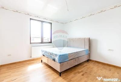 Casă cu 5 camere cu Teren 348 Mp în Central