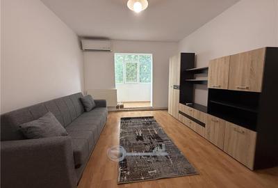 Apartament cu 3 camere decomandat în Galata - 2