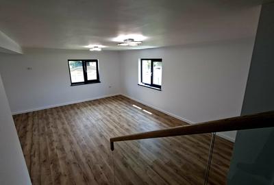Casă individuală cu 4 camere cu Canalizare în Mărăcineni - 10