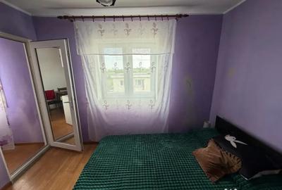 Apartament cu 2 camere decomandat în Vest
