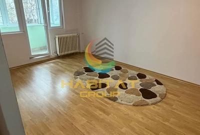 Apartament cu 4 camere decomandat în Berceni