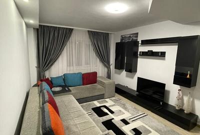 Apartament cu 2 camere decomandat, mobilat în Politehnica