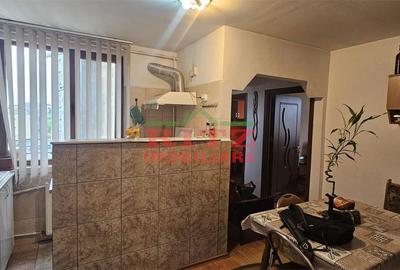 Apartament cu 3 camere în Central - 10