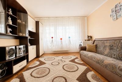 Apartament cu 3 camere decomandat în Dacia - 10
