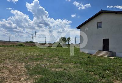 Casă individuală cu 7 camere cu Teren 2000 Mp în Colacu - 3