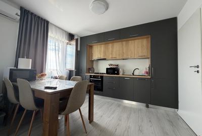 Apartament cu 3 camere decomandat în Exterior Nord