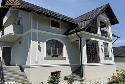 Casă cu 6 camere cu Teren 850 Mp în Central - 2