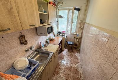 Apartament cu 2 camere semidecomandat, mobilat în Km 4-5 - 5