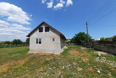 Casă individuală cu 2 camere cu Canalizare în Nazarcea - 2
