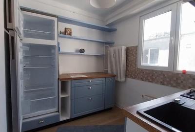Apartament decomandat în Giurgiului