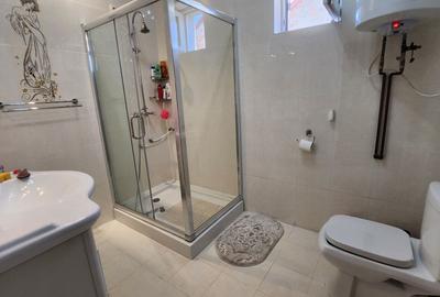Casă individuală cu 5 camere cu Canalizare în Central - 7