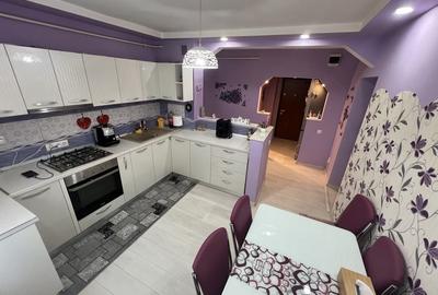 Apartament cu 3 camere decomandat în Sud - 6