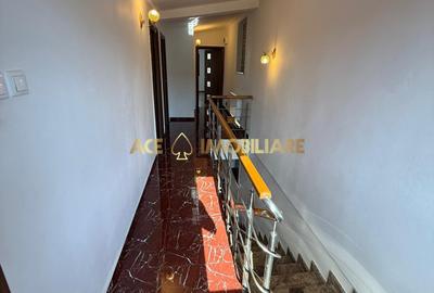 Casă individuală cu 7 camere cu Canalizare în Vitan - 14