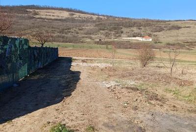 Teren de 713 mp, în Șoimuș - 5