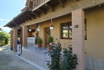 Casă cu Teren 1200 Mp în Central - 4