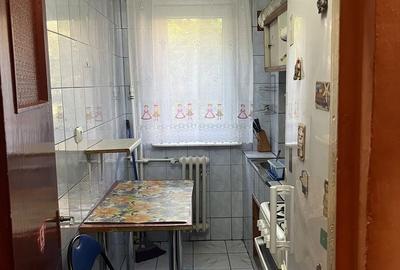 Apartament cu 2 camere semidecomandat în Trivale - 2