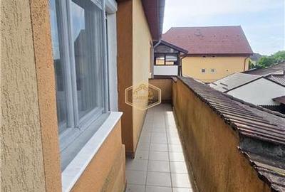 Casă individuală cu 7 camere cu Teren 1384 Mp în Vest - 28