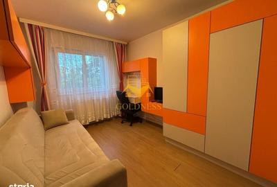 Apartament cu 4 camere în Între Lacuri