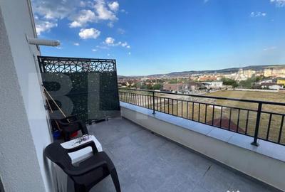 Apartament cu 2 camere semidecomandat în Cetate - 1