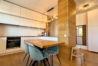 Apartament cu 3 camere semidecomandat în Florești
