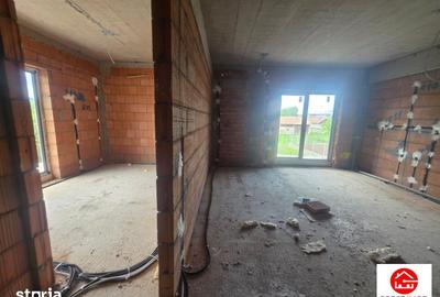 Apartament cu 2 camere în Sâncraiu de Mureș - 11