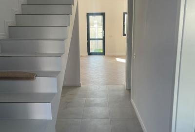 Duplex cu 4 camere cu Teren 350 Mp în Periferie - 16