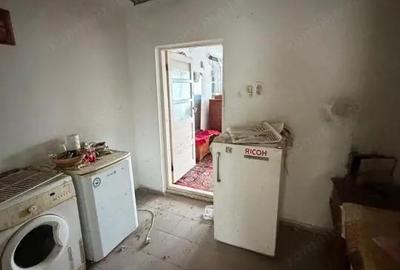 Casă cu Teren 1400 Mp în Central - 2