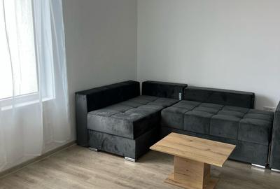 Garsonieră nedecomandată în Apărătorii Patriei
