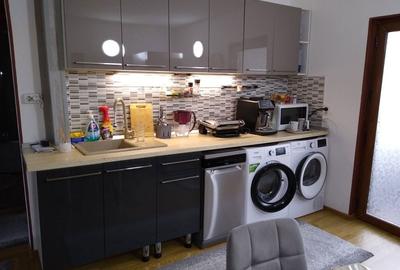 Apartament cu 2 camere decomandat în Petroșani - 5