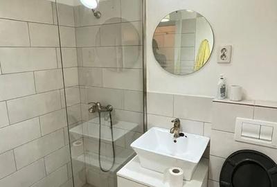 Apartament cu 2 camere decomandat în Aviatorilor