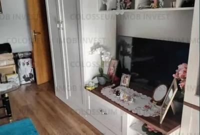 Apartament cu 2 camere decomandat în Răcădău