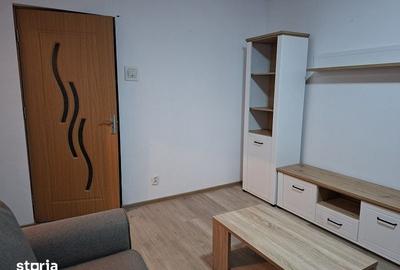 Apartament cu 2 camere în Podu Roș