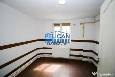 Garsonieră în Vest