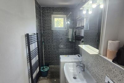 Apartament cu 2 camere nedecomandat în Central