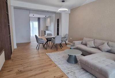 Apartament cu 3 camere semidecomandat, mobilat în Pipera