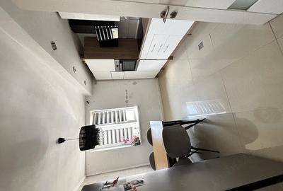 Apartament cu 3 camere decomandat în Central - 2