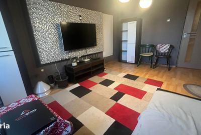 Apartament cu 4 camere decomandat în Tei - 1