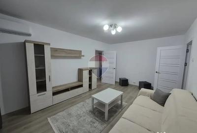 Apartament cu 3 camere semidecomandat în Sălaj