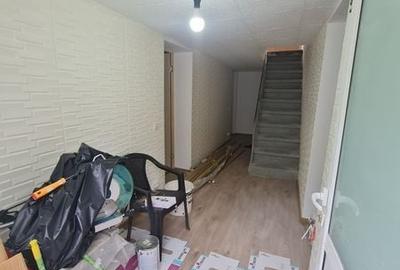 Casă cu 4 camere cu Teren 180 Mp în Berislăvești