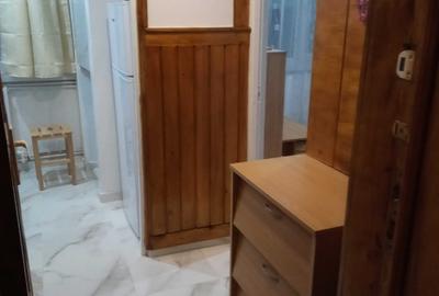 Garsonieră decomandată în Dacia - 8