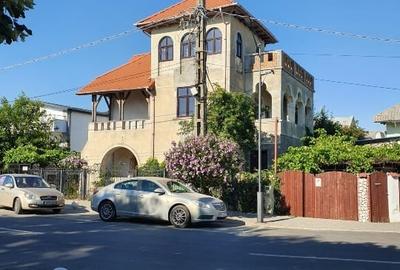 Casă individuală cu 5 camere cu Teren 315 Mp în Central - 1