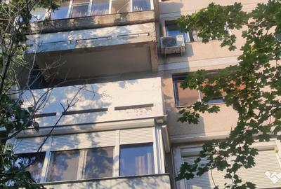 Apartament cu 3 camere decomandat în Mazepa 1