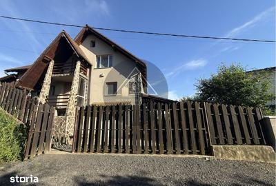 Casă decomandat cu Teren 500 Mp în Central - 7