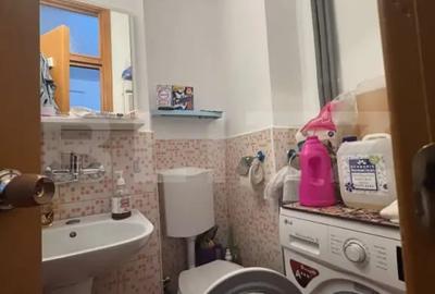 Apartament cu 3 camere decomandat în Unirii