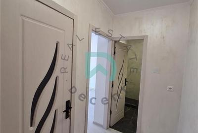 Garsonieră semidecomandată în Jibert - 16